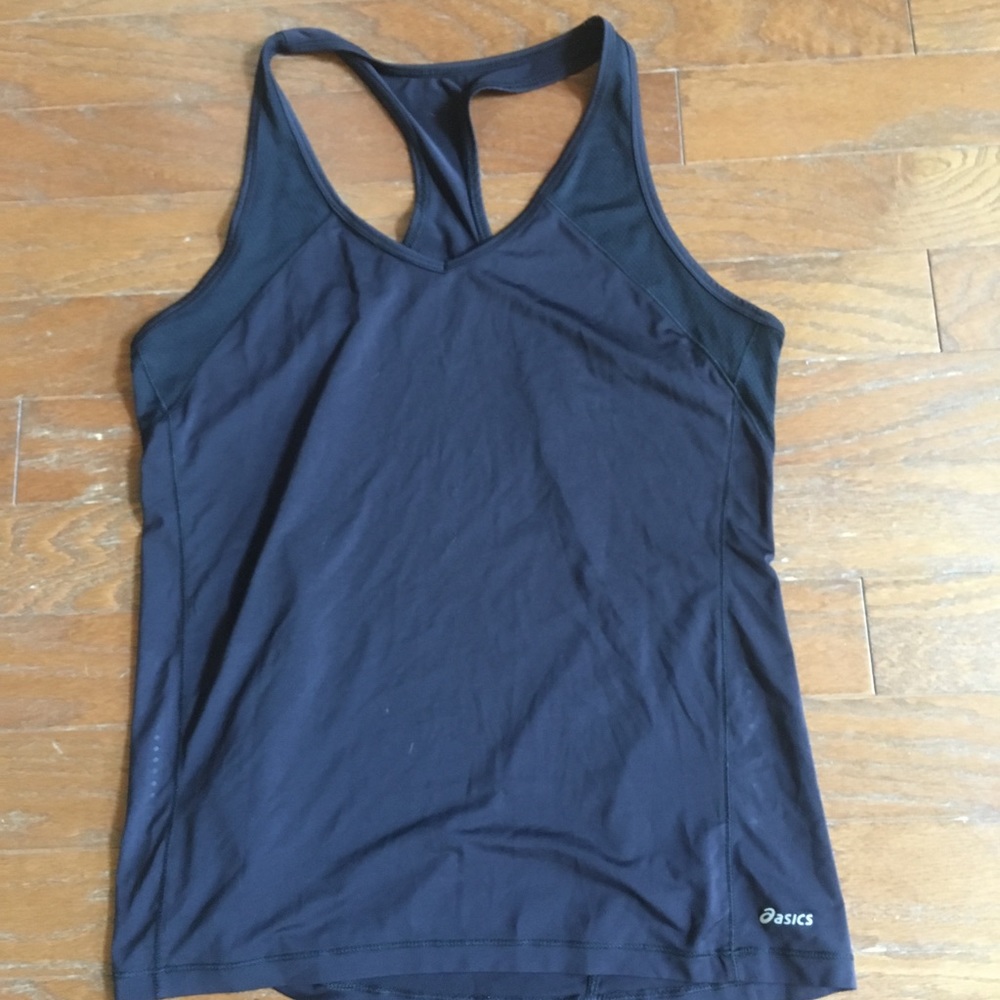ASICS running top